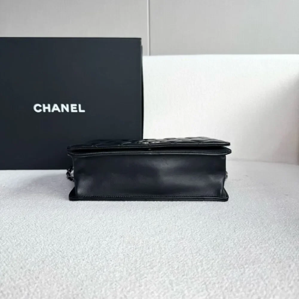 Chanel Women Pre-Loved Bag Very Good Condition